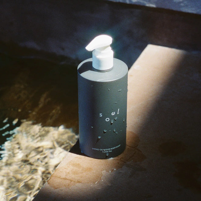 soel（ソエル）LIVING-OIL リキッドボディソープ Forest Tea 400mL