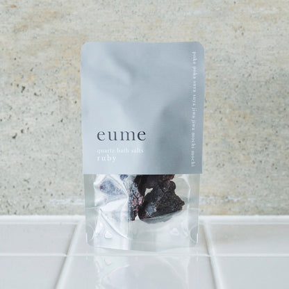 eume（イウミー） クォーツバスソルト ルビー トライアル 60g