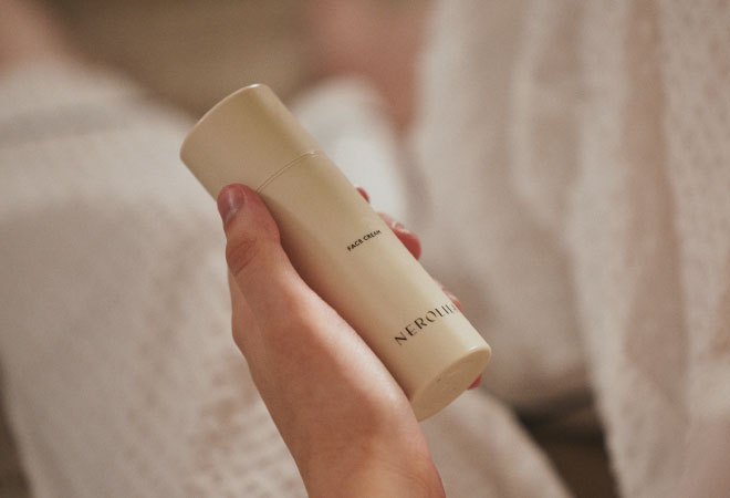 NEROLILA（ネロリラ）リッチスムースリフトクリーム 50g